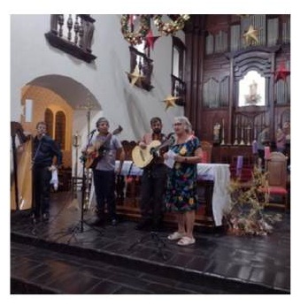 05_apresentacao_harpista_natal_2023_foto_02_pag07